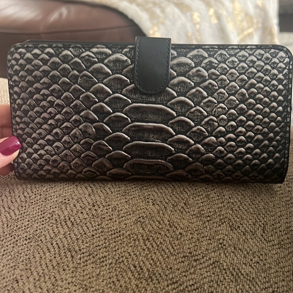 Coach Snakeskin Wallet - Picture 9 of 9